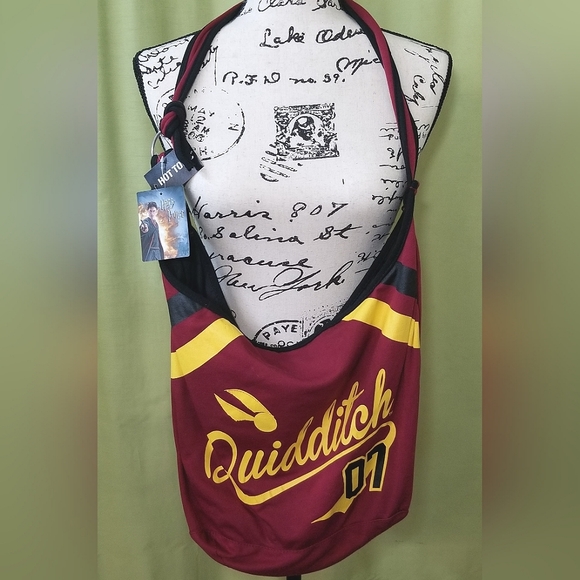 Harry Potter Quidditch Varsity Hobo Bag 07 Hot Topic NWT - Picture 2 of 5